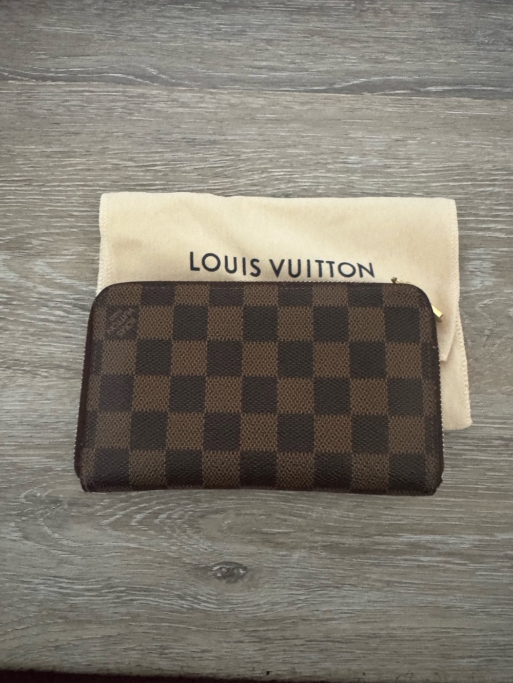 Louis Vuitton Zippy Compact Wallet - Picture 2 of 4